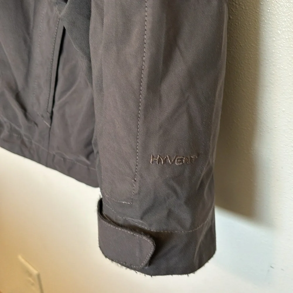 The North face slate grey HY Vent soft shelled lined multi pocket jacket Xl